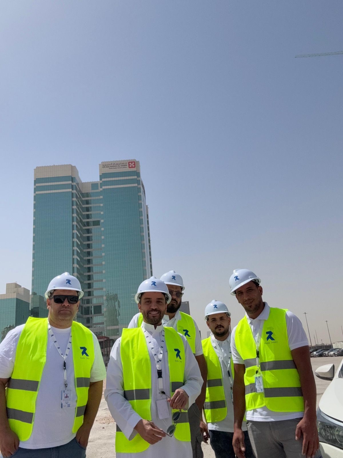 The delivery team on site